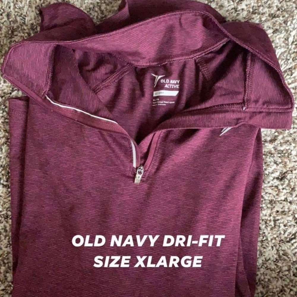 Old navy drifit pullover xl